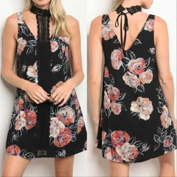 BLACK FLORAL DRESS - Picture 1 of 1